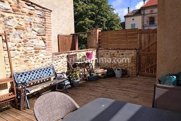 Vente                                                      Maison
                        
                     3 pièces                      100 m2                     à Briatexte