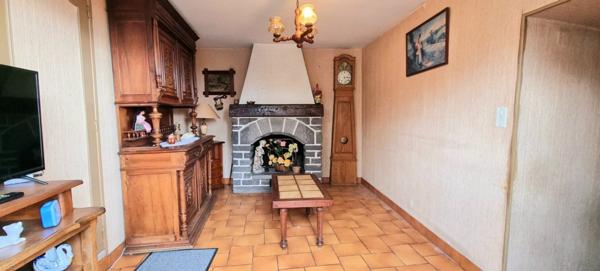 MAISON DE VILLAGE A CHÂTEAUGAY DE 108 M2 PROCHE DE TOUTES COMMODITES