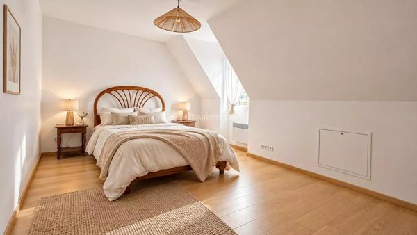 Vente                                                      Maison
                        
                     6 pièces                      140 m2                     à Mareuil-Lès-Meaux