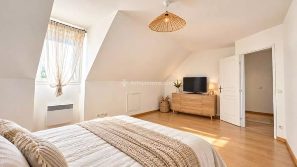 Vente                                                      Maison
                        
                     6 pièces                      140 m2                     à Mareuil-Lès-Meaux