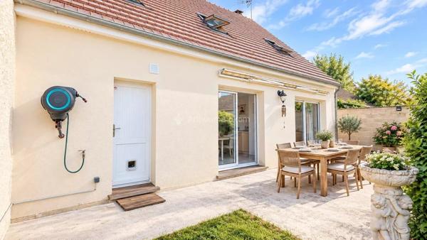 Vente                                                      Maison
                        
                     6 pièces                      140 m2                     à Mareuil-Lès-Meaux