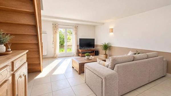 Vente                                                      Maison
                        
                     6 pièces                      140 m2                     à Mareuil-Lès-Meaux