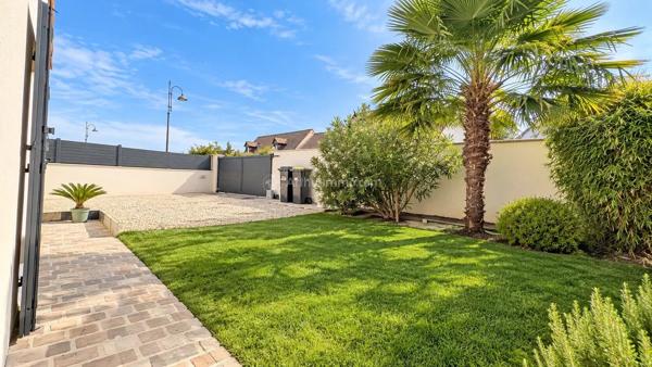 Vente                                                      Maison
                        
                     6 pièces                      140 m2                     à Mareuil-Lès-Meaux