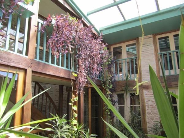 IMPOSANTE MAISON BOURGEOISE RENOVEE PAR ARCHITECTES EN CENTRE VILLE