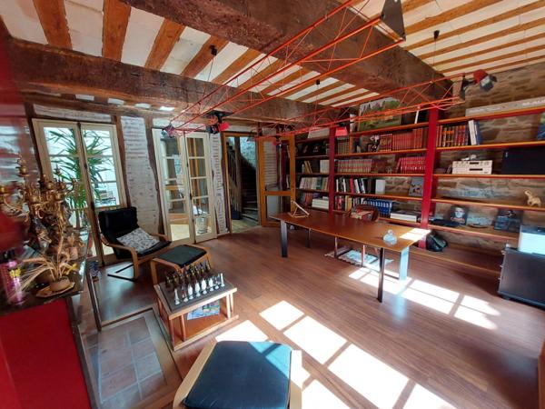 IMPOSANTE MAISON BOURGEOISE RENOVEE PAR ARCHITECTES EN CENTRE VILLE