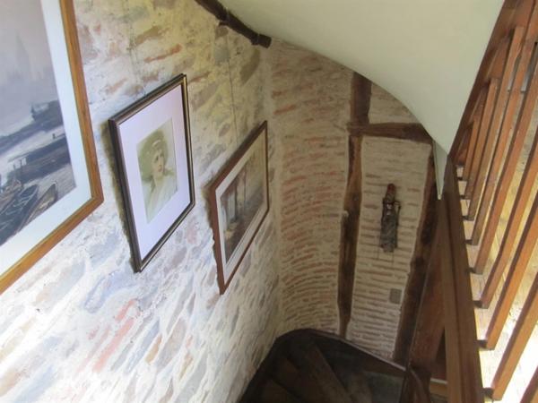 IMPOSANTE MAISON BOURGEOISE RENOVEE PAR ARCHITECTES EN CENTRE VILLE