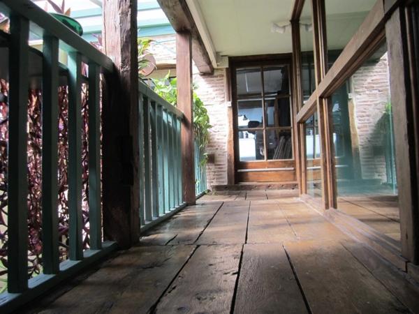 IMPOSANTE MAISON BOURGEOISE RENOVEE PAR ARCHITECTES EN CENTRE VILLE