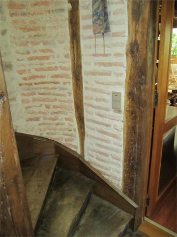 IMPOSANTE MAISON BOURGEOISE RENOVEE PAR ARCHITECTES EN CENTRE VILLE