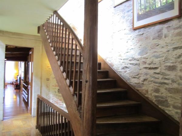 IMPOSANTE MAISON BOURGEOISE RENOVEE PAR ARCHITECTES EN CENTRE VILLE