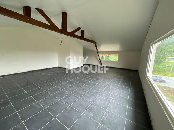 Local commercial - Remire-montjoly 92.70 m2