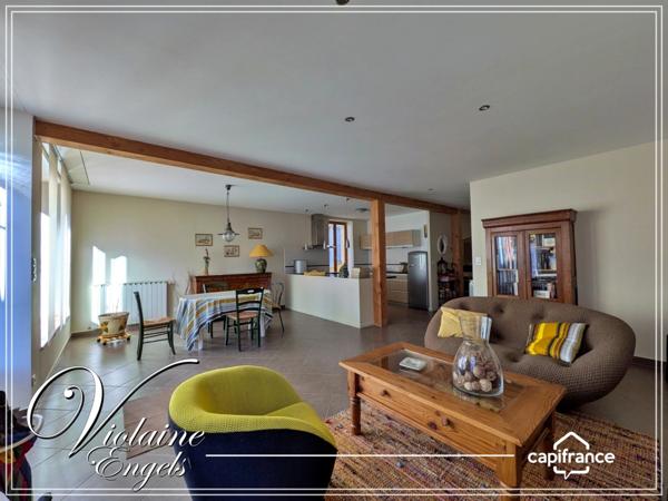 Maison de caractère au cœur de Boutenac – volumes généreux, matériaux nobles et grand garage