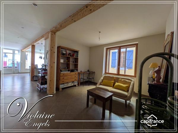 Maison de caractère au cœur de Boutenac – volumes généreux, matériaux nobles et grand garage