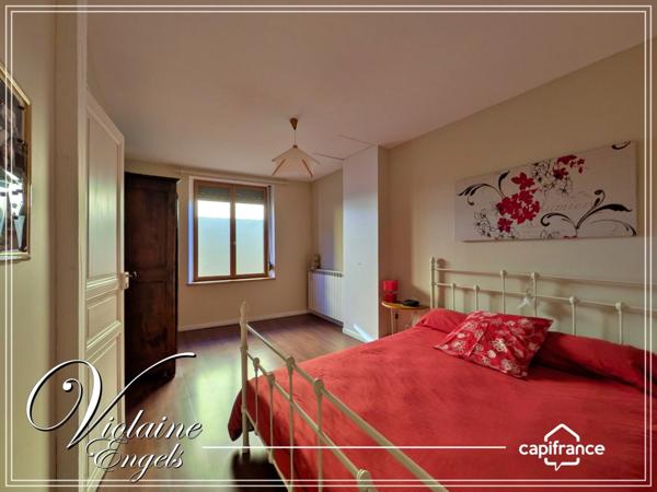 Maison de caractère au cœur de Boutenac – volumes généreux, matériaux nobles et grand garage