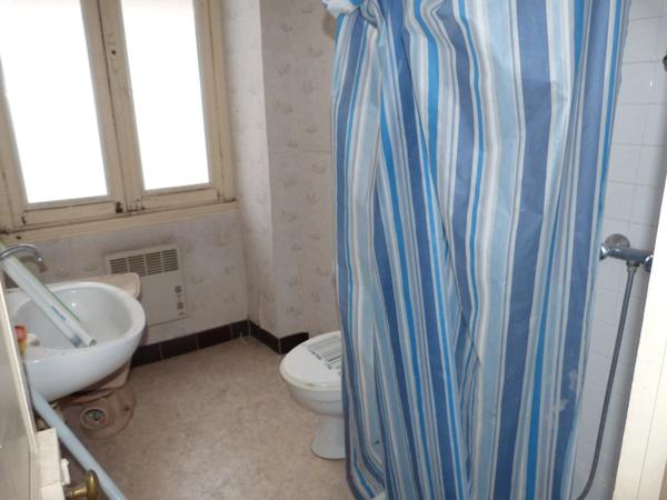 Vente                                                      Immeuble
                        
                     4 pièces                      108 m2                     à Vierzon