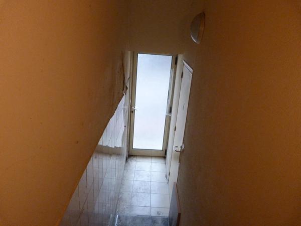 Vente                                                      Immeuble
                        
                     4 pièces                      108 m2                     à Vierzon