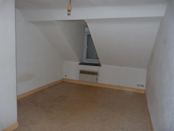 Vente                                                      Immeuble
                        
                     4 pièces                      108 m2                     à Vierzon