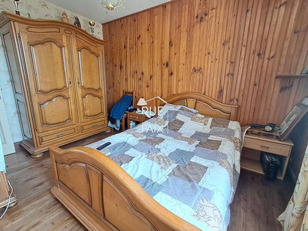 86530 AVAILLES EN CHATELLERAULT Maison sur sous sol avec grand terrain et double garage à Availles-en-Châtellerault