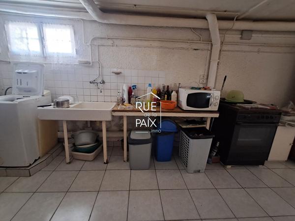 86530 AVAILLES EN CHATELLERAULT Maison sur sous sol avec grand terrain et double garage à Availles-en-Châtellerault