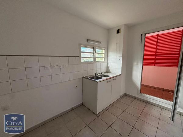 Appartement à louer 3 pièces 69.35m² Saint-Denis (97400)