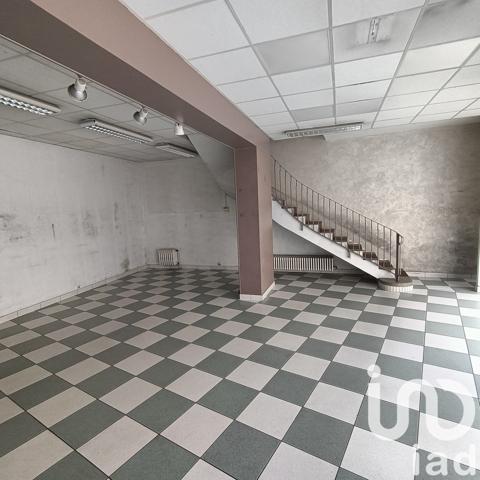 Immeuble à vendre 180 m² Doué-en-Anjou