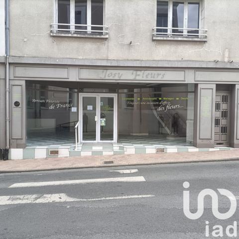 Immeuble à vendre 180 m² Doué-en-Anjou