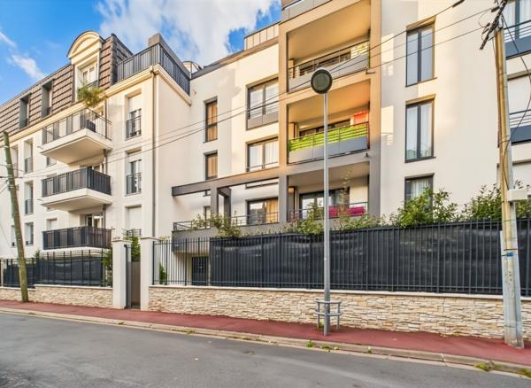 Appartement Noisy Le Grand 3 pièce(s) 59,40 m2