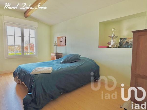 Maison à vendre 12 pièces 245 m² Saujon