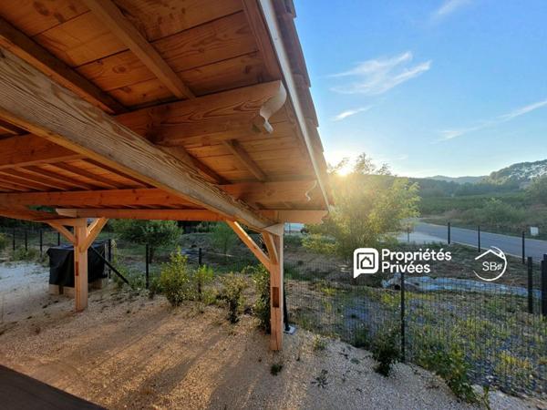 JOYEUSE - ardèche méridionale- Villa meublée de plain-pied, terrasse sud et jacuzzi 278 000  | 80 m² | Terrain de 803 m²
