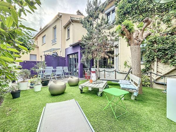 Suresnes Liberté - MAISON DE CHARME 6 pièces 168m² avec jardin et terrasse