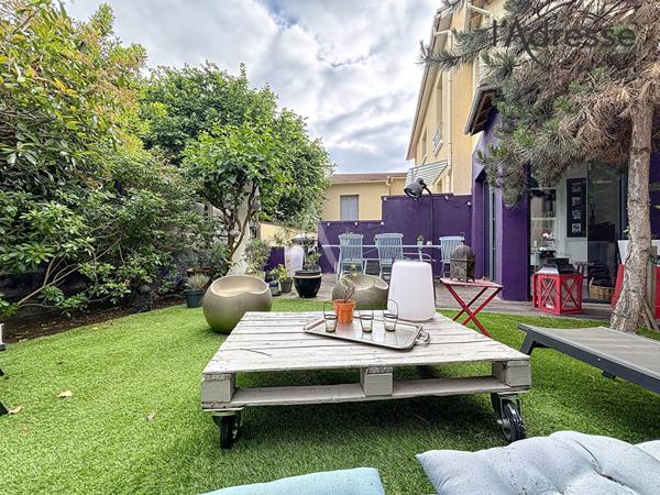 Suresnes Liberté - MAISON DE CHARME 6 pièces 168m² avec jardin et terrasse