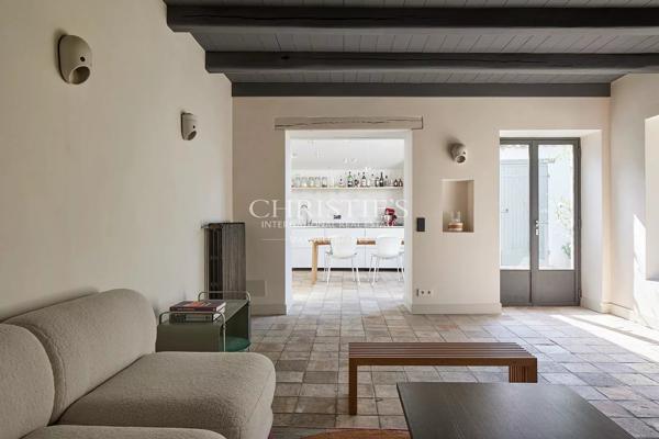 Maison d’architecte en centre village