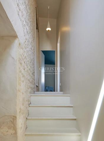 Maison d’architecte en centre village
