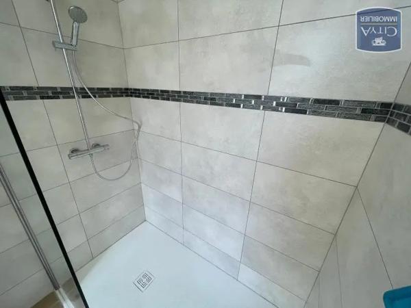 Appartement à louer 3 pièces 68.82m² Bourg-en-Bresse (01000)