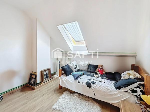 Maison familiale proche gare, beau jardin