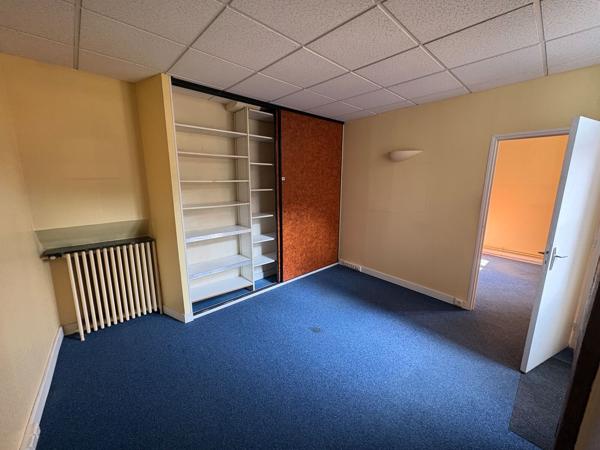 Bureaux commerciaux à louer orléans 94 m2 Quai Cypierre