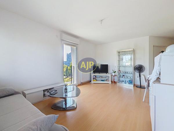 Vente appartement Saint Herblain : 150 000 € - AJP Immobilier Nantes Sud