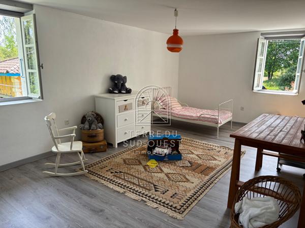 Maison 6 pièce(s) 4 chambre(s) 152 m²