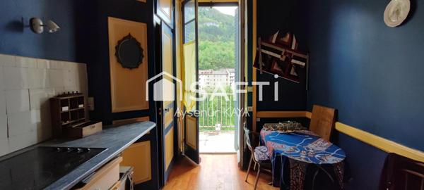 Immeuble mitoyen de caractère à fort potentiel