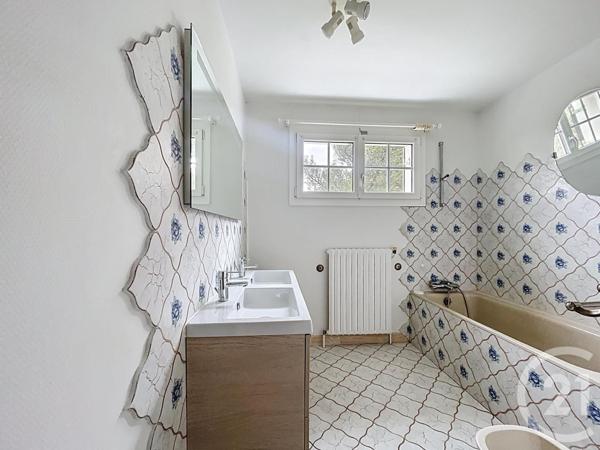 Maison à vendre  6 pièces - 190 m2 LUCE - 28