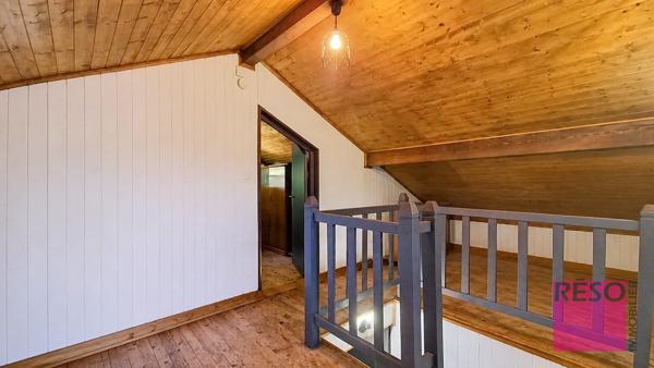 MAISON AU CALME AVEC VUE GRAND TERRAIN
