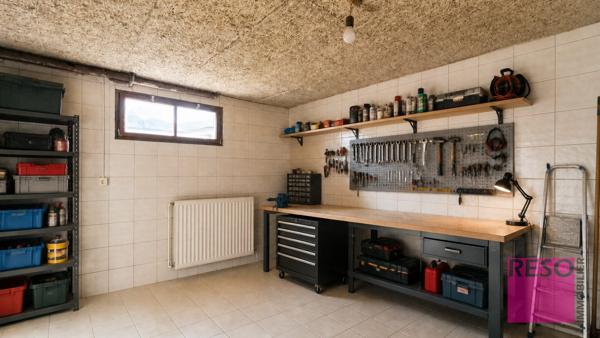 MAISON AU CALME AVEC VUE GRAND TERRAIN