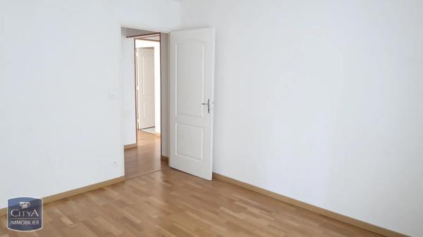 Appartement à louer 3 pièces 86.71m² La Fère (02800)