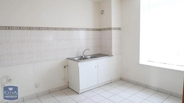 Appartement à louer 3 pièces 86.71m² La Fère (02800)