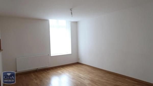 Appartement à louer 3 pièces 86.71m² La Fère (02800)