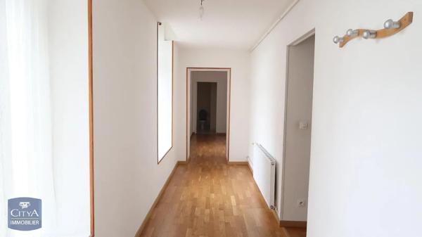 Appartement à louer 3 pièces 86.71m² La Fère (02800)