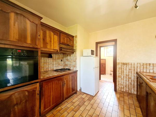 Maison de Charme en Dordogne avec Terrasse Couverte et Vue Panoramique – 20 Minutes de Sarlat