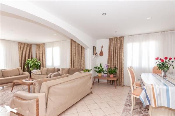 Maison à vendre |  Béziers |  5 pièces | 170 m²