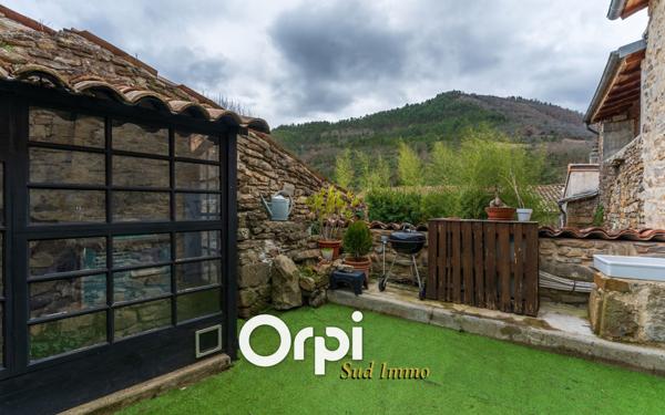 Maison à vendre    3 pièces • 81,54 m2 Coux