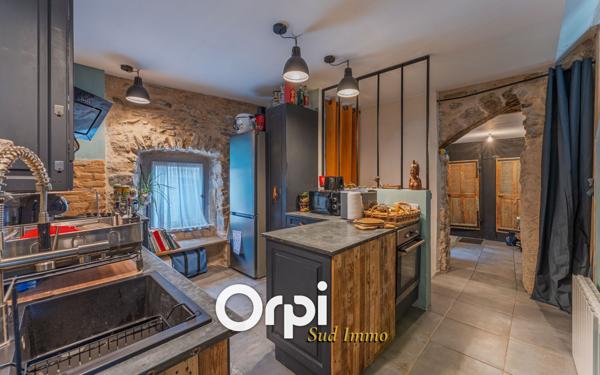 Maison à vendre    3 pièces • 81,54 m2 Coux