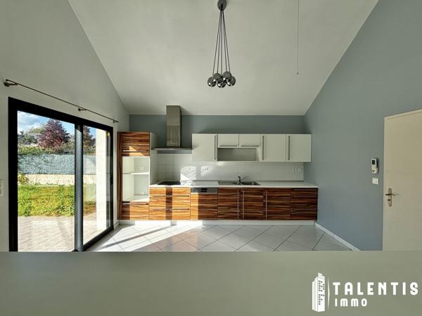 GRANDCHAMP-DES-FONTAINES | MAISON CONTEMPORAINE ( 151m² | 5 chambres )